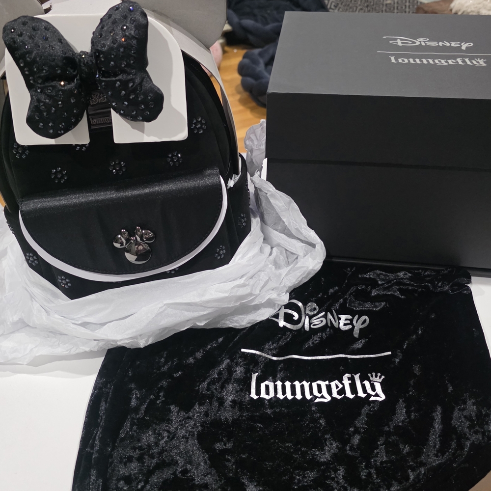 Limited Edition Swarovski Crystal Loungefly Backpack wit